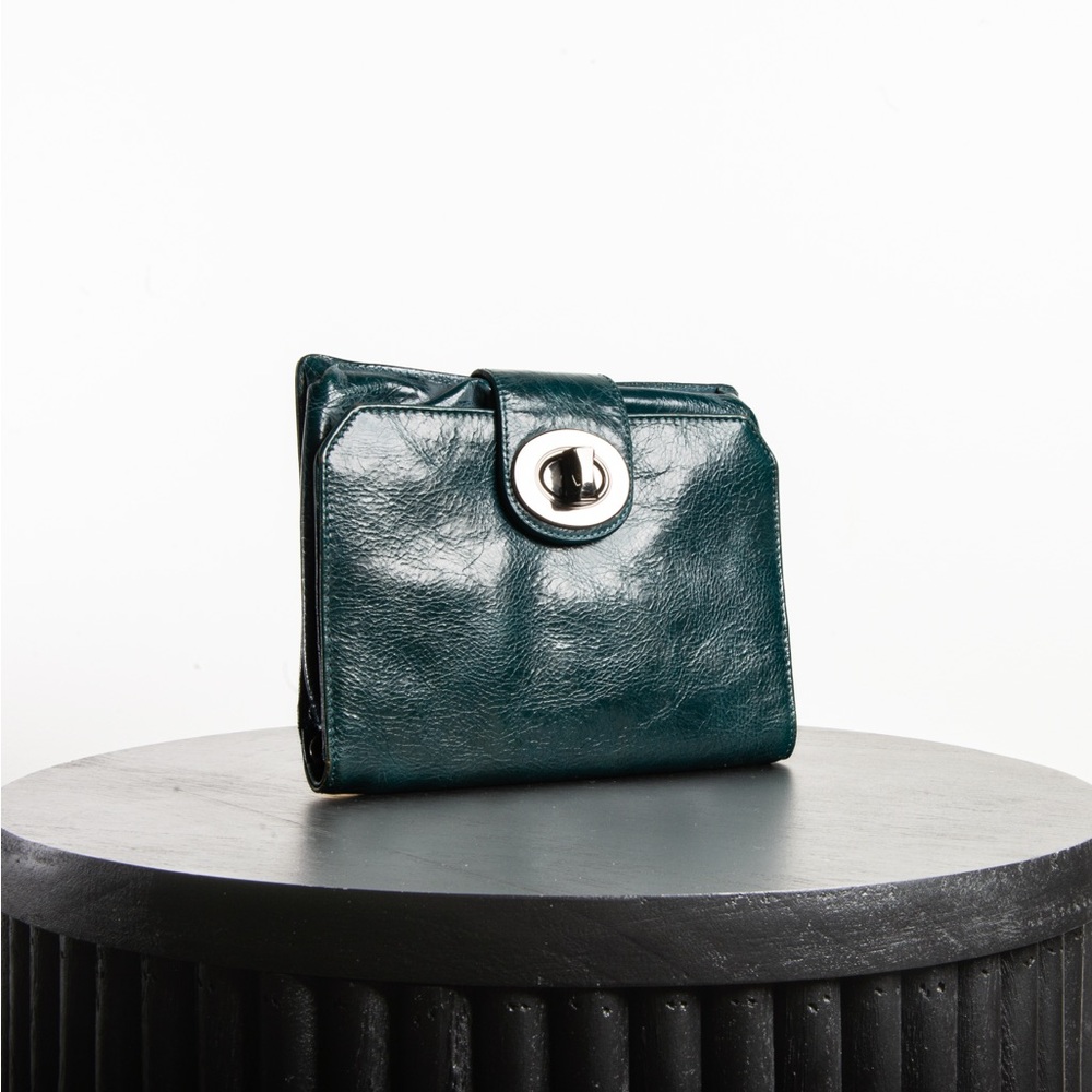 Danier Teal Leather Accessory